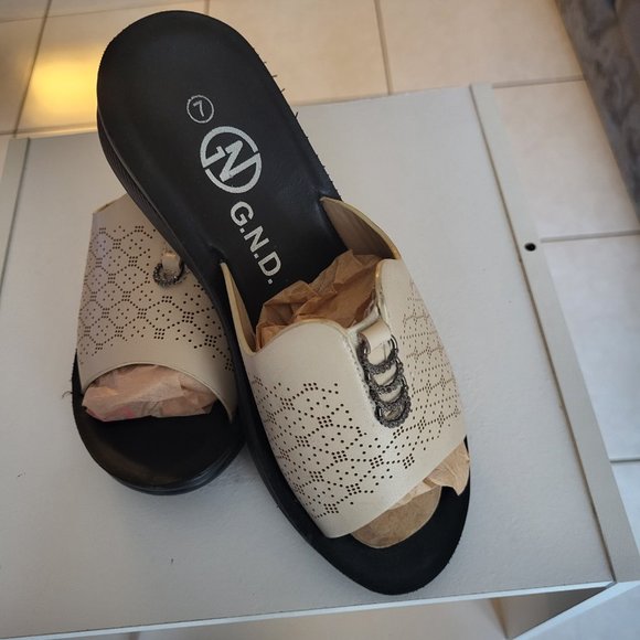 Shoes - Picture 2 of 3